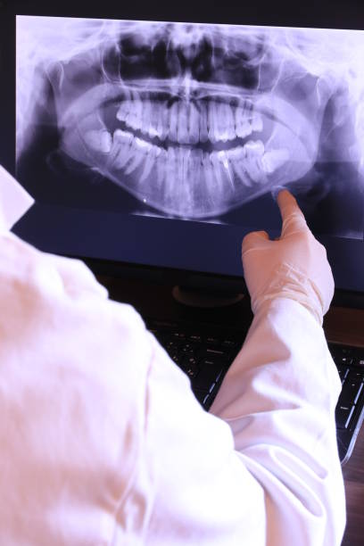 Best Emergency Treatment for Dental Infections or Abscesses in Martins Ferry, OH
